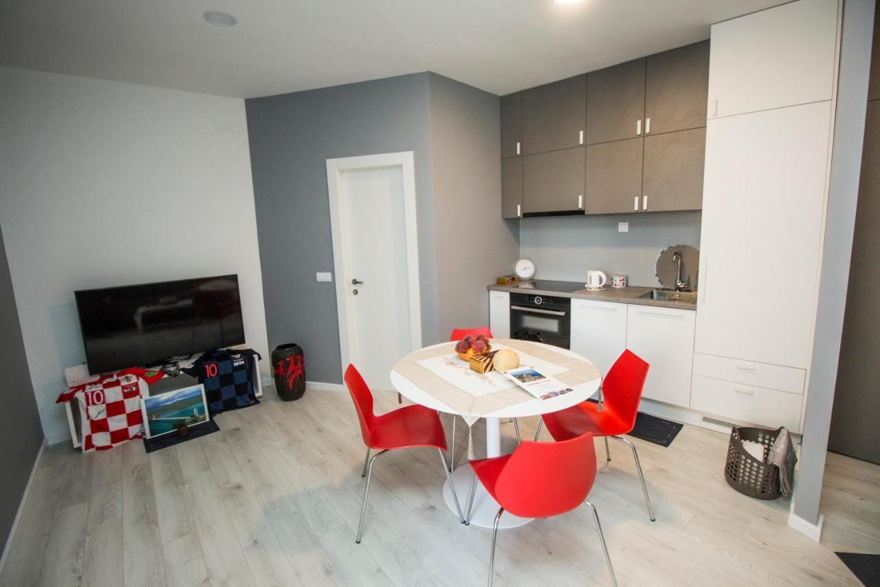 Apartman Gusar -Top Position, Close To The Center And The Beach, Fully Equipped Omis Luaran gambar